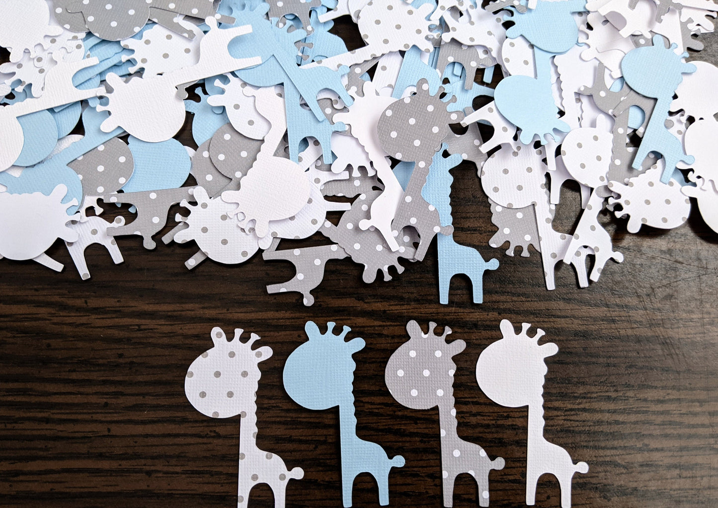 Textured Giraffe Confetti-Party Decor