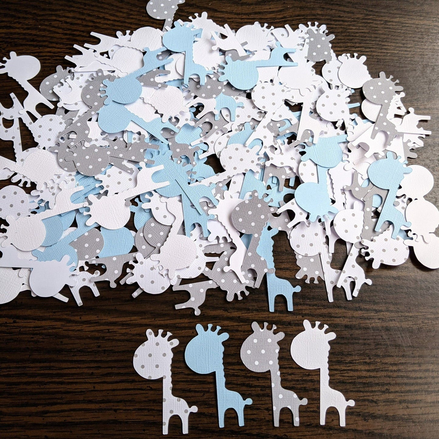 Textured Giraffe Confetti-Party Decor